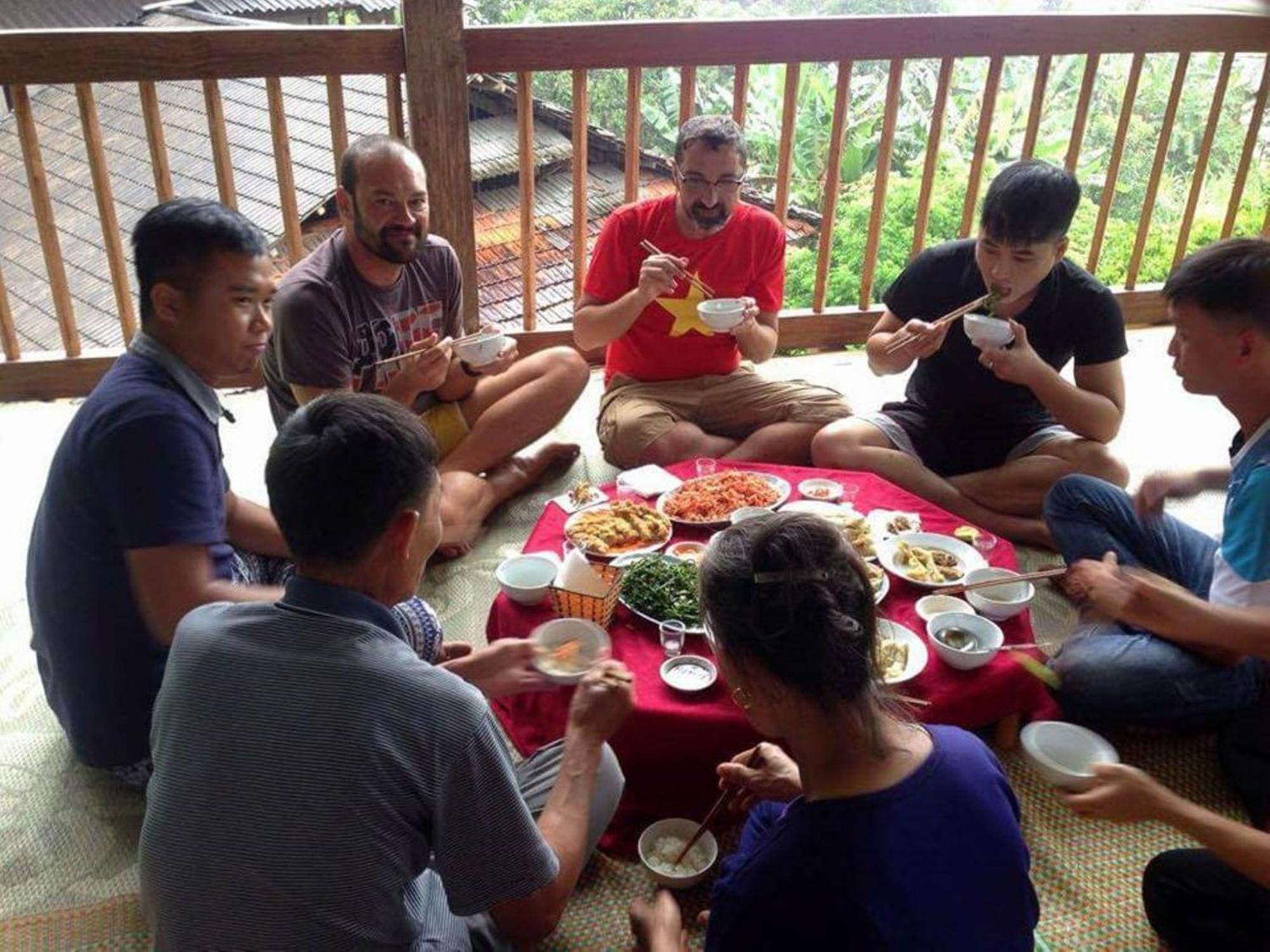 Duy Tuyen Ba Be Homestay Free Bbq Bac Kan Exteriér fotografie